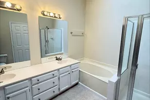 402 Batley Ct, Fredericksburg, VA 22406 - Photo 13