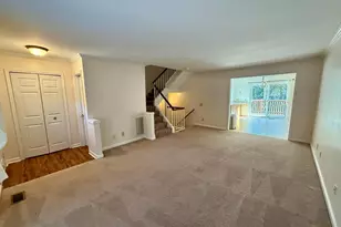 402 Batley Ct, Fredericksburg, VA 22406 - Photo 5