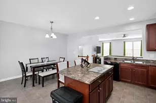 320 Streamview Dr, Fredericksburg, VA 22405 - Photo 9