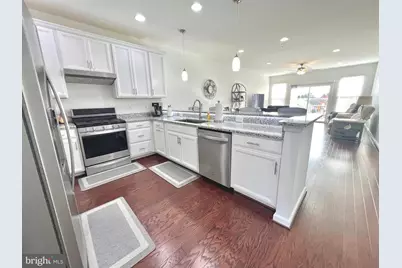 270 Long Point Drive, Fredericksburg, VA 22406 - Photo 5