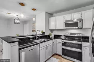 202 Grosvenor Ln, Stafford, VA 22556 - Photo 3