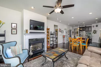 112 Long Point Drive, Fredericksburg, VA 22406 - Photo 11