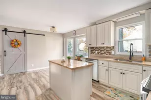 3 Lord Fairfax Dr, Fredericksburg, VA 22405 - Photo 11