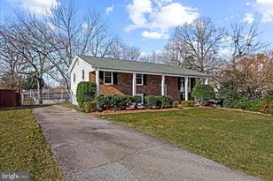 611 Edwards Dr, Fredericksburg, VA 22405 - Photo 3