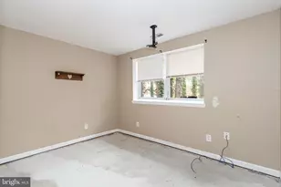 2018 Farragut Dr, Stafford, VA 22554 - Photo 9