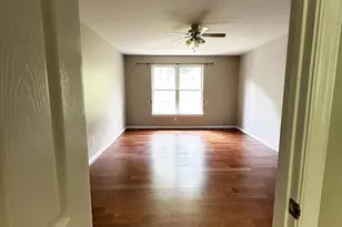 2009 Coast Guard Dr, Stafford, VA 22554 - Photo 9