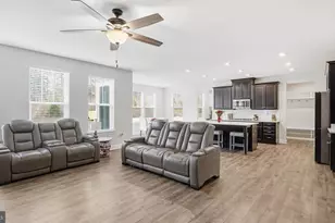 166 Boxelder Dr, Stafford, VA 22554 - Photo 13