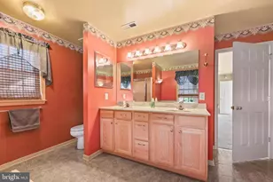 64 Walnut Farms Pkwy, Fredericksburg, VA 22405 - Photo 25