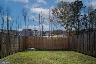 425 Snowberry Ln, Fredericksburg, VA 22405 - Photo 45