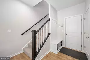 425 Snowberry Ln, Fredericksburg, VA 22405 - Photo 5