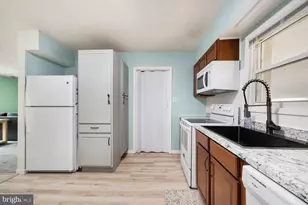 1138 Lakeview Dr, Stafford, VA 22556 - Photo 11