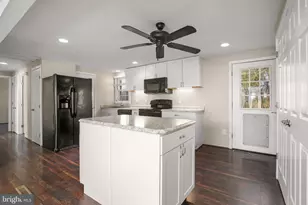 92 McCarty Rd, Fredericksburg, VA 22405 - Photo 5