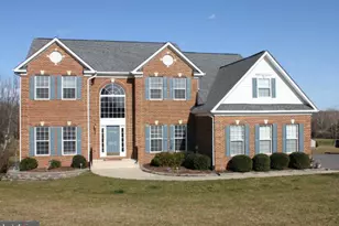 67 Whirlaway Dr, Stafford, VA 22556 - Photo 1