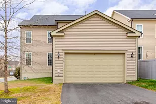 930 Forsythia Ln, Stafford, VA 22554 - Photo 55
