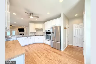 14 Pensacola Street, Fredericksburg, VA 22406 - Photo 9