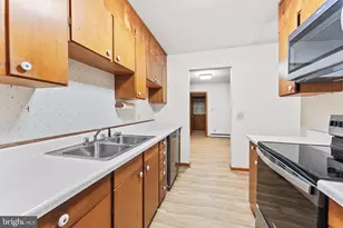 103 Bell Air Pl, Fredericksburg, VA 22405 - Photo 13