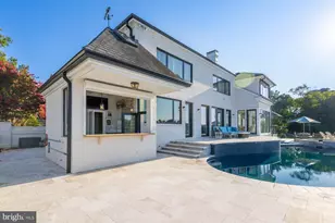 2021 Thomas Bishop Ln, Virginia Beach, VA 23454 - Photo 89