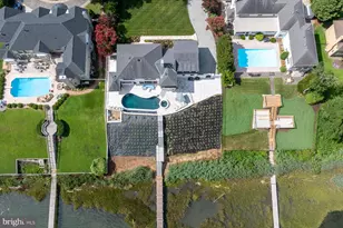 2021 Thomas Bishop Ln, Virginia Beach, VA 23454 - Photo 57