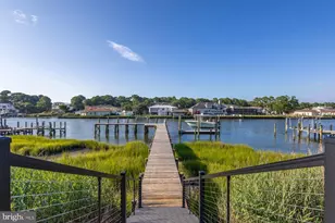 2021 Thomas Bishop Ln, Virginia Beach, VA 23454 - Photo 83