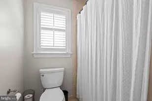 2021 Thomas Bishop Ln, Virginia Beach, VA 23454 - Photo 61