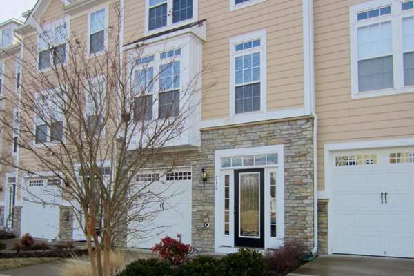 Colonial Beach, VA Condos & Townhomes For Sale