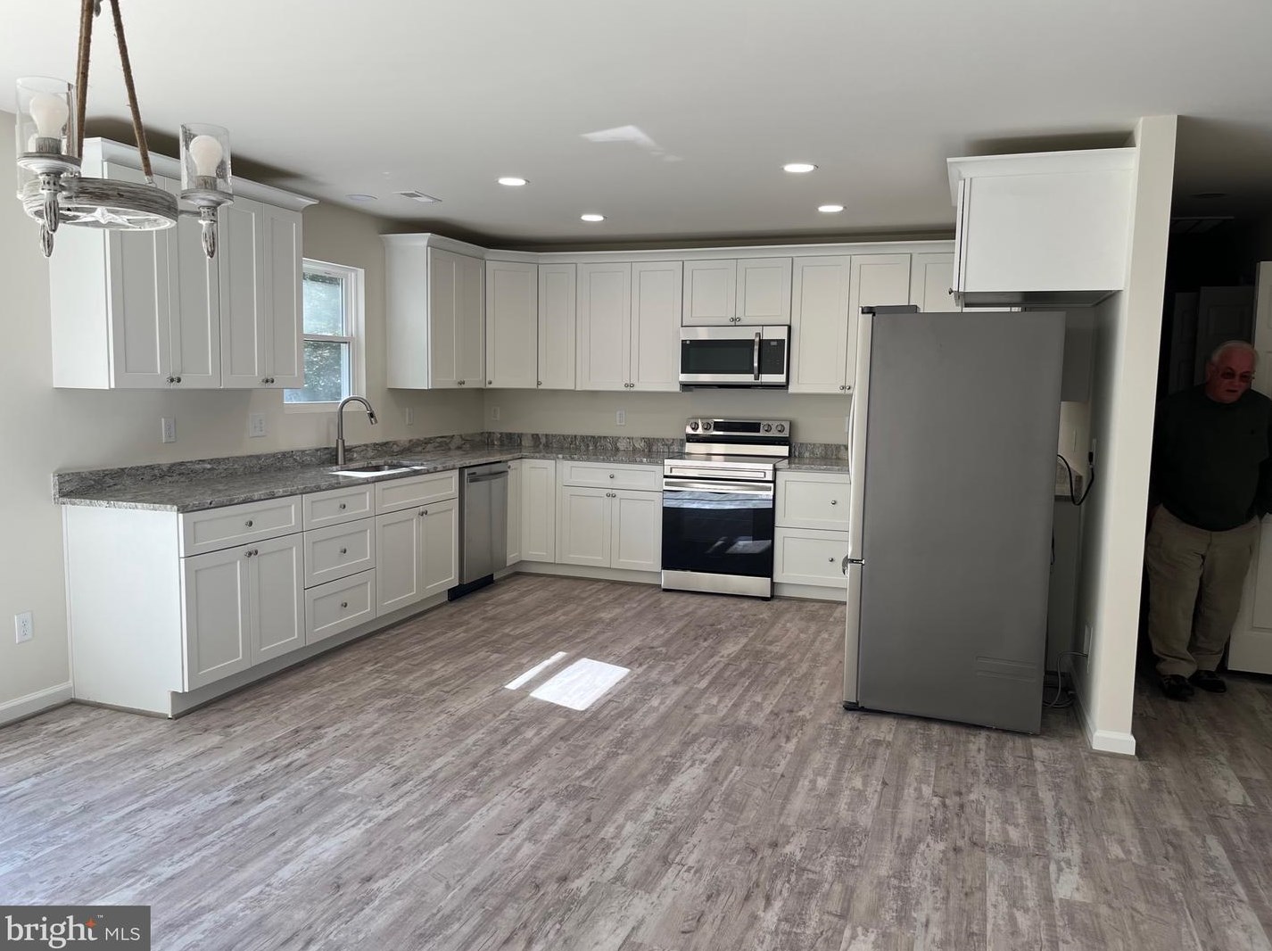 32 Placid Rd, Colonial Bch VA  22443-3202 exterior