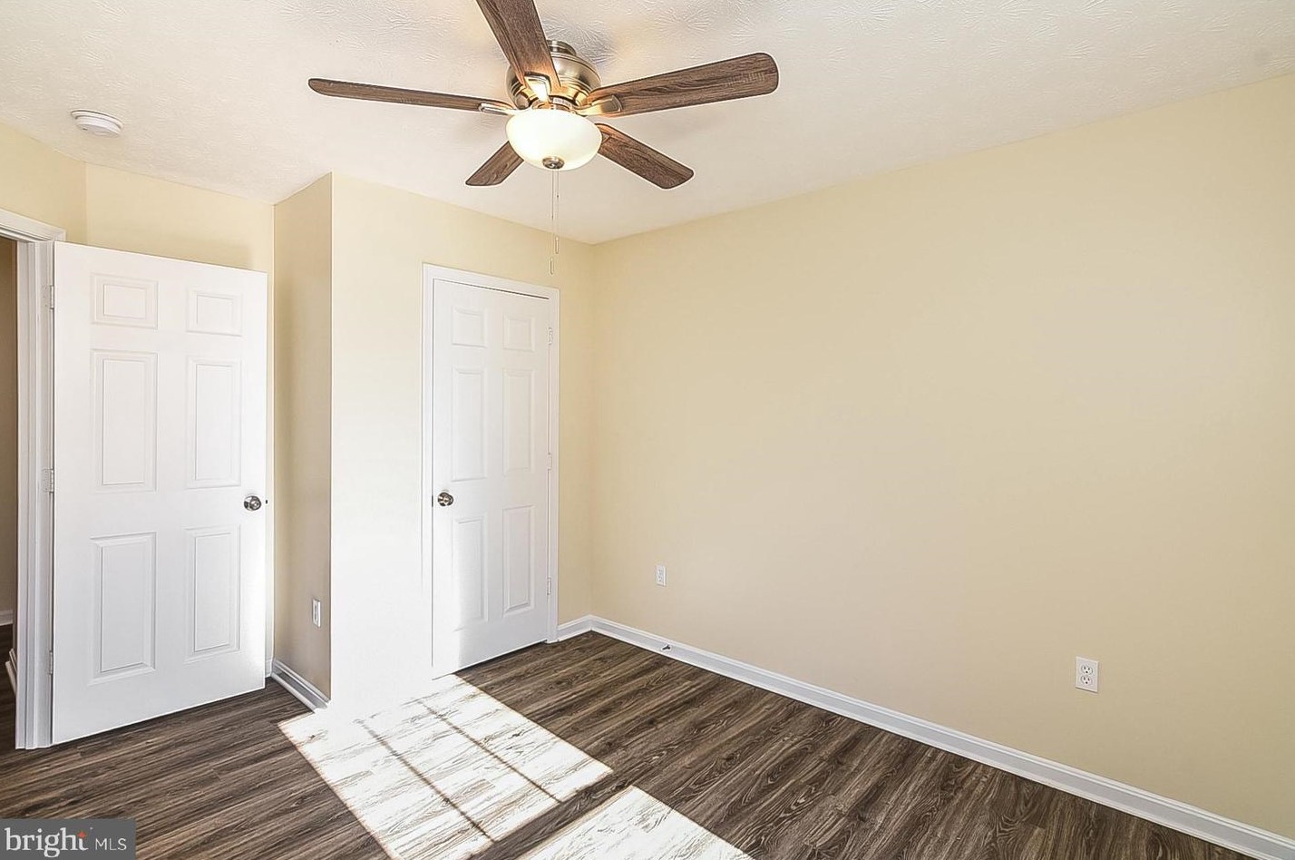 372 Monroe Dr, Colonial Bch VA  22443-4315 exterior