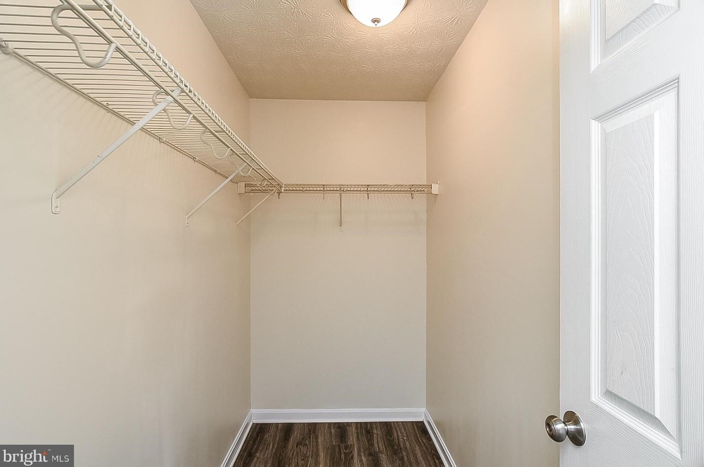 372 Monroe Dr, Colonial Bch VA  22443-4315 exterior