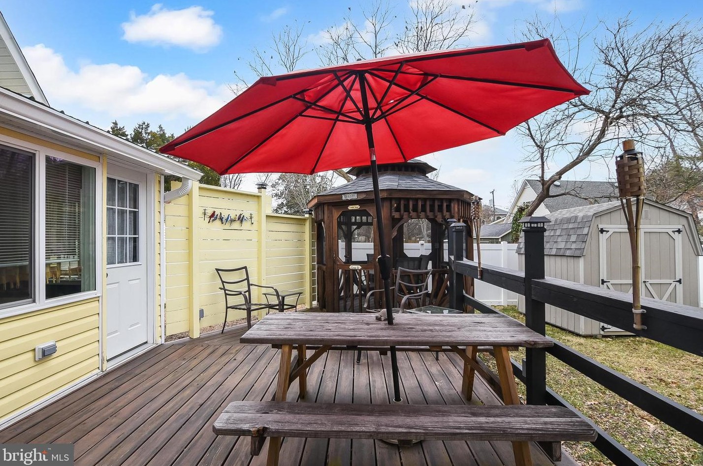 115 Nelson St, Colonial Bch VA  22443-2640 exterior