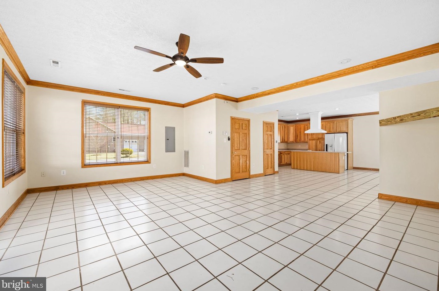 200 7th St, Colonial Bch VA  22443-1606 exterior