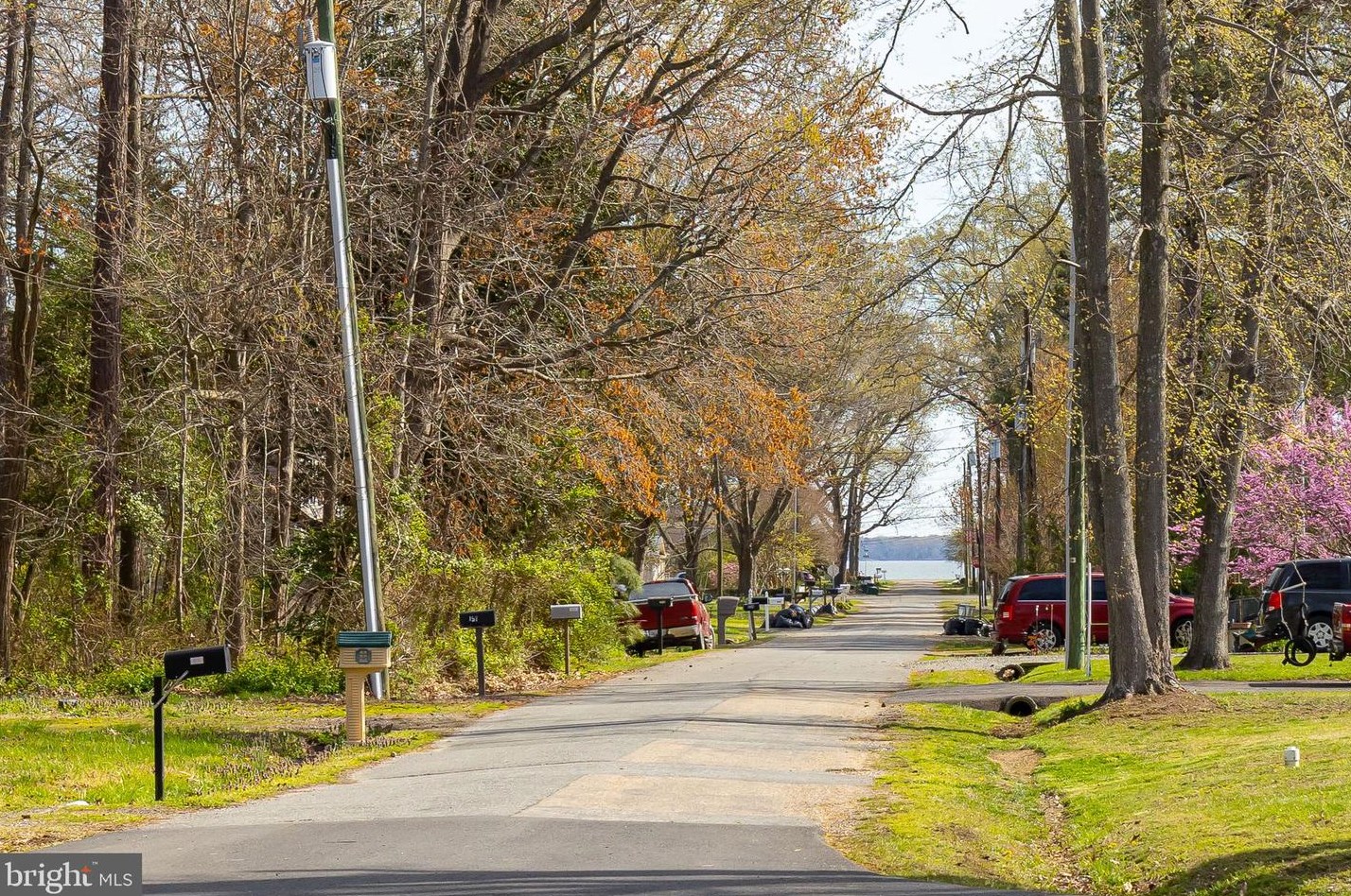 200 7th St, Colonial Bch VA  22443-1606 exterior