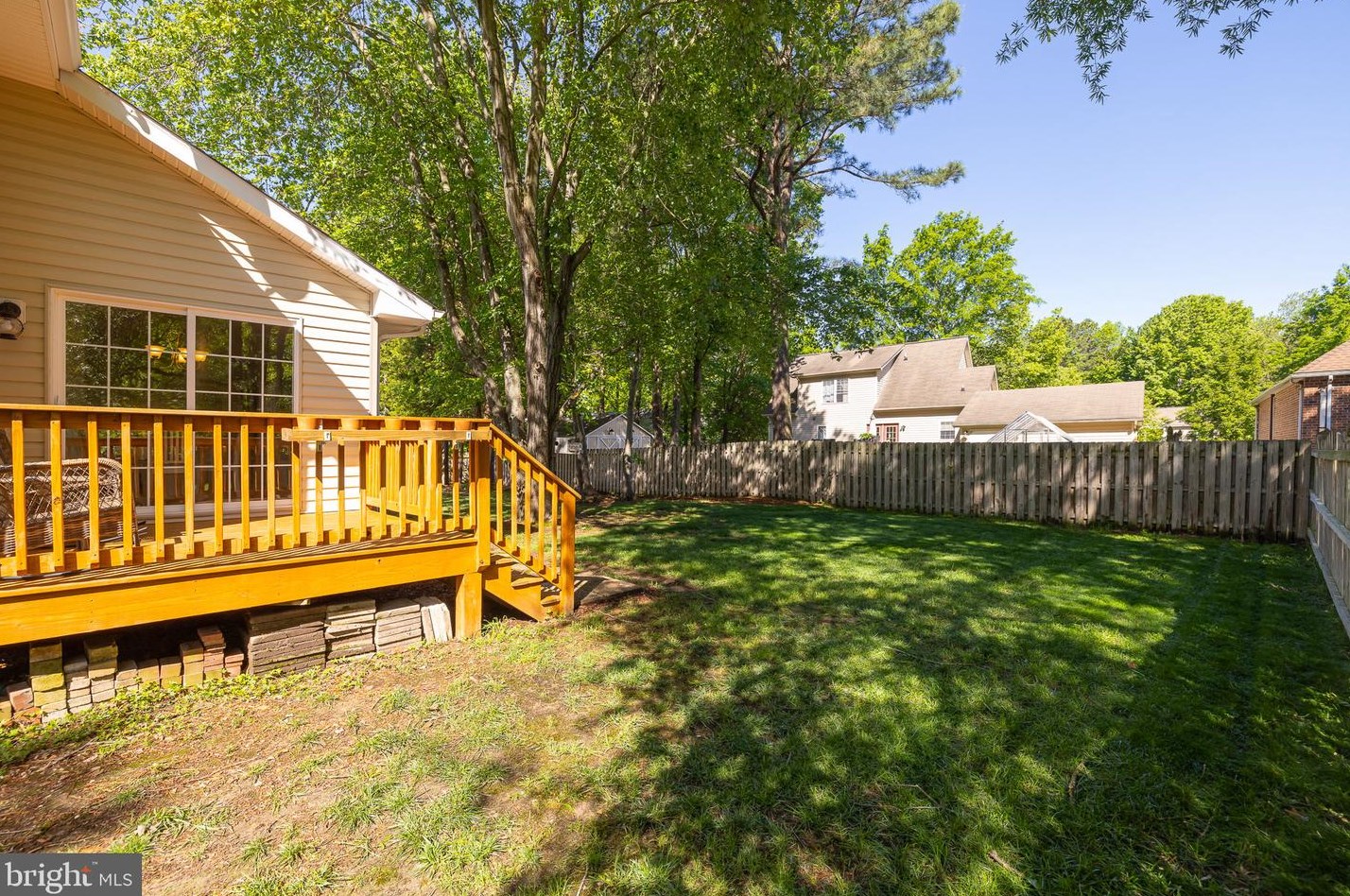 213 Meadow Ave, Colonial Bch VA  22443-1216 exterior