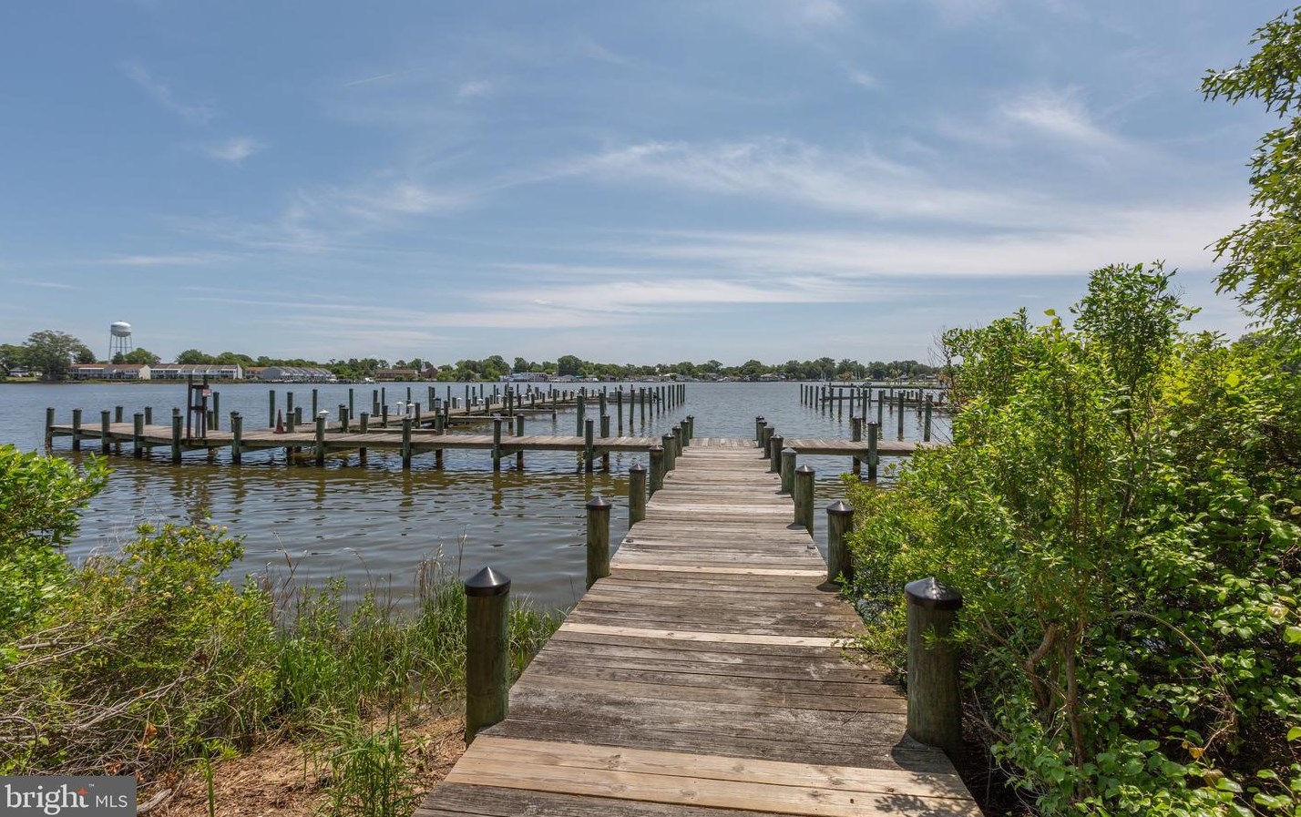 202 Monroe Point Dr, Colonial Bch VA  22443-1943 exterior