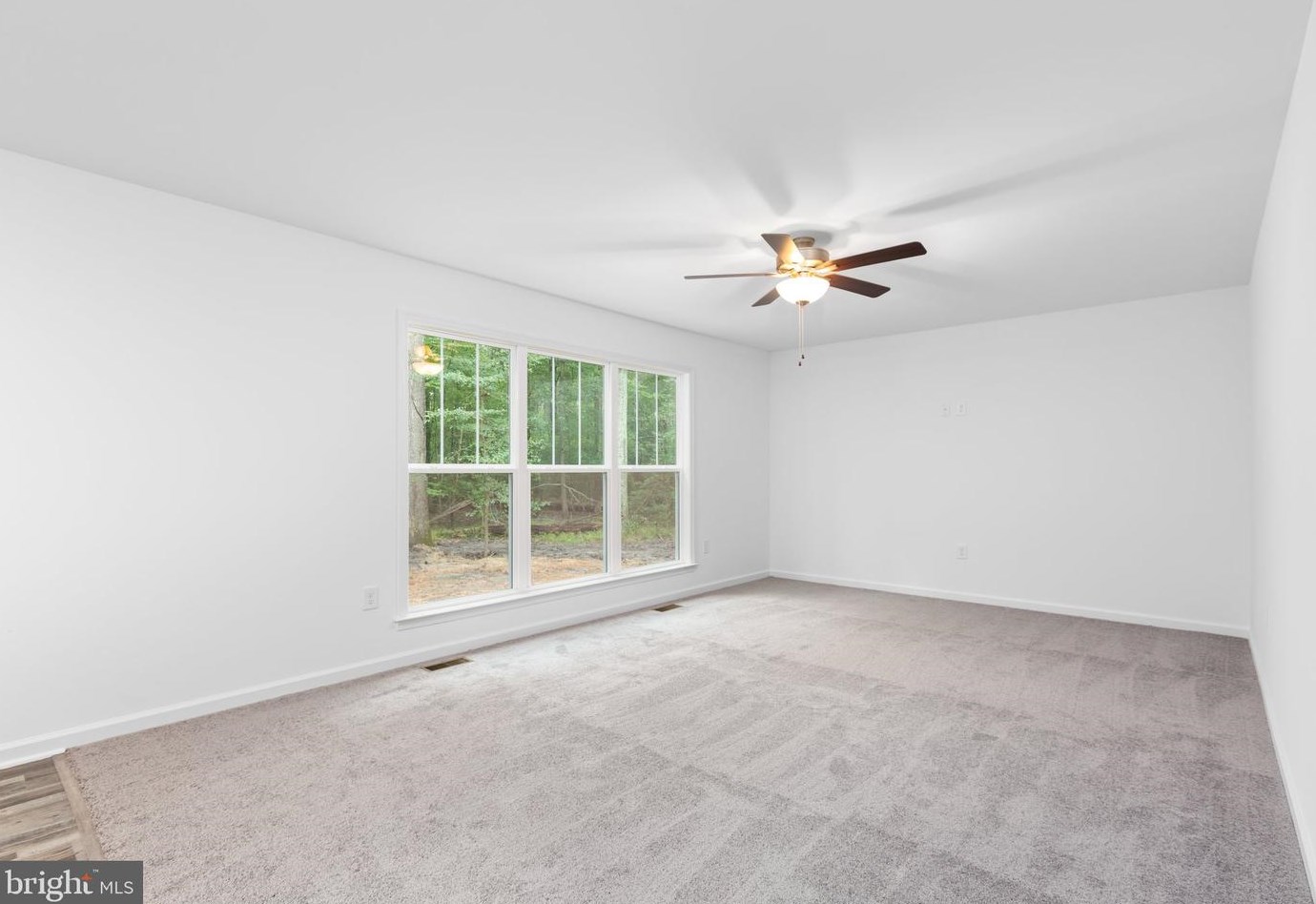 104 Brooks Dr, Colonial Bch VA  22443-5049 exterior