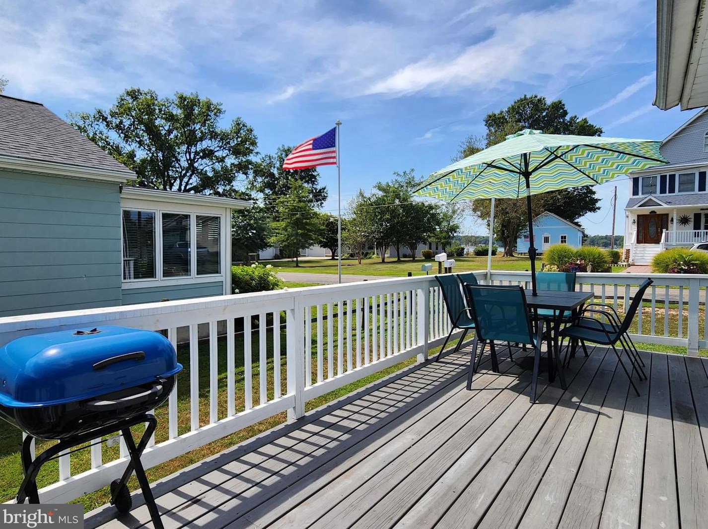 1324 Monroe Bay Ave, Colonial Bch VA  22443-2922 exterior