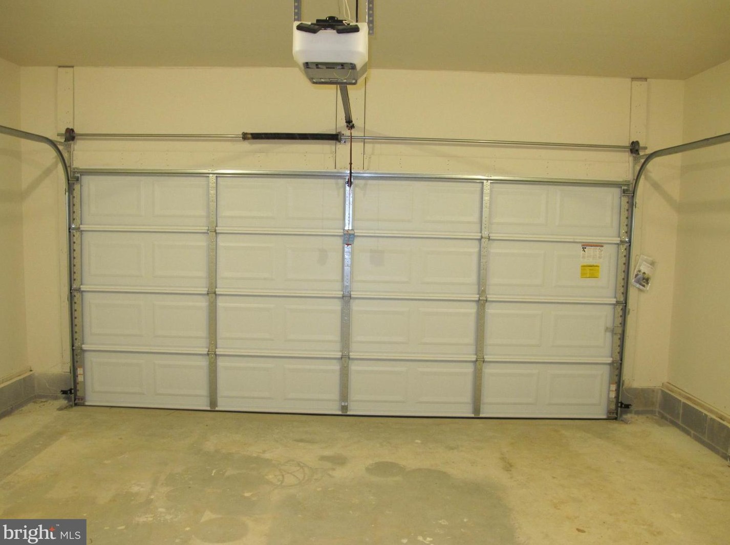 61 Lee St, Montross VA  22520-2776 exterior