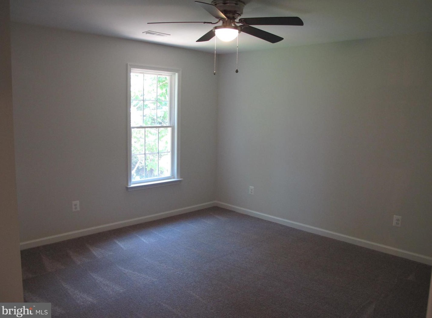 61 Lee St, Montross VA  22520-2776 exterior