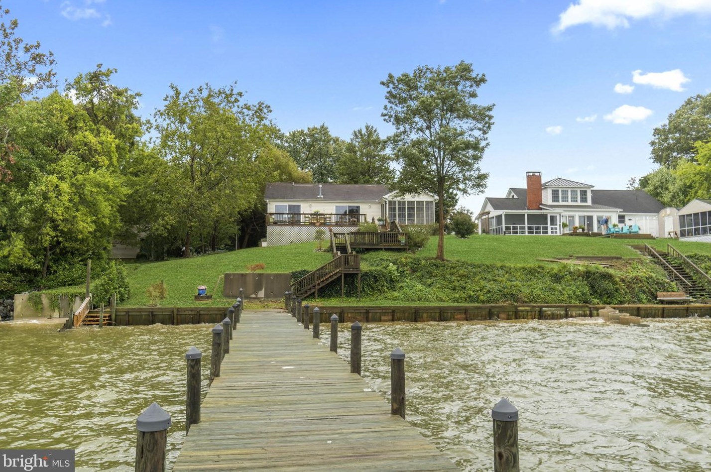 1359 Hbr Vw Cir, Colonial Bch VA  22443-5025 exterior