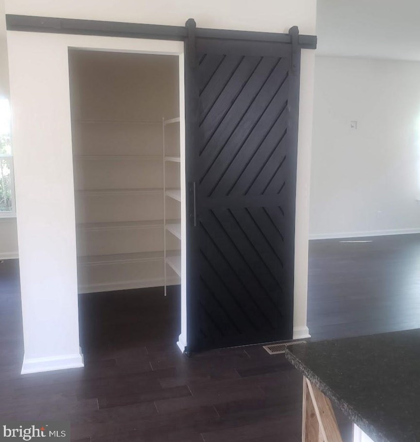 123 8th St, Colonial Bch VA  22443-1611 exterior