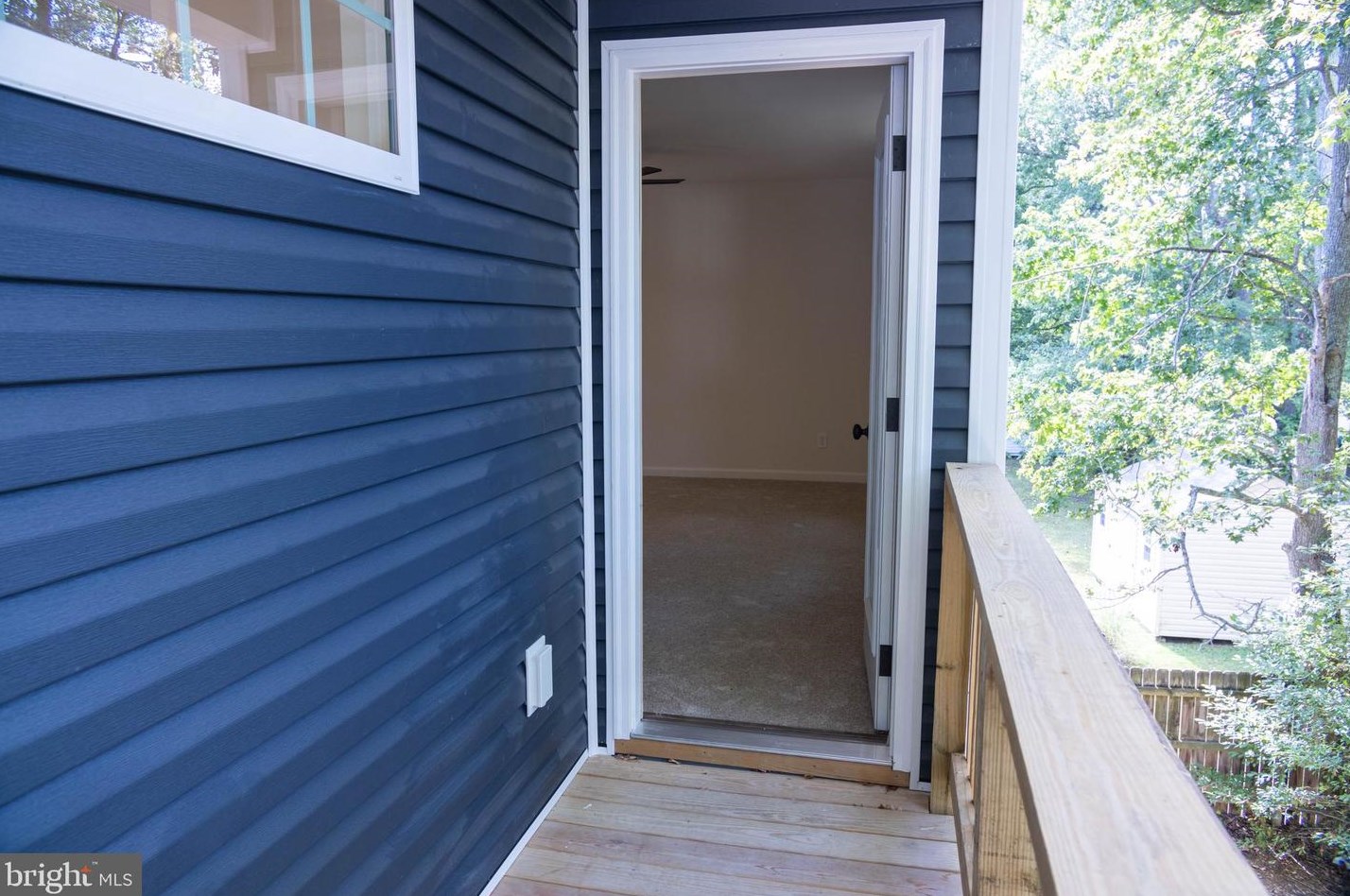 123 8th St, Colonial Bch VA  22443-1611 exterior