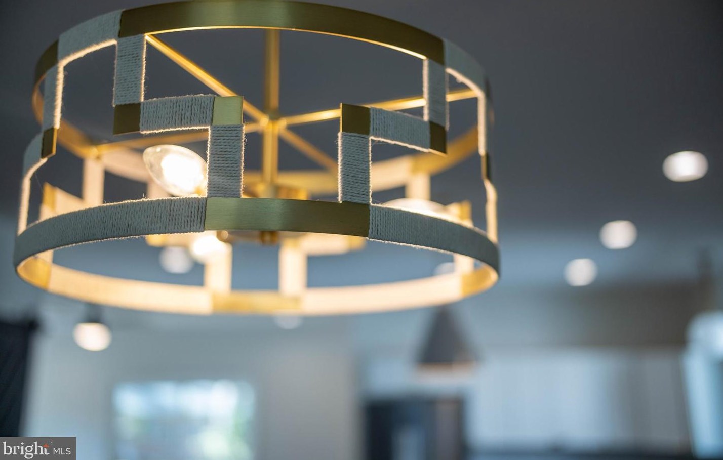 123 8th St, Colonial Bch VA  22443-1611 exterior