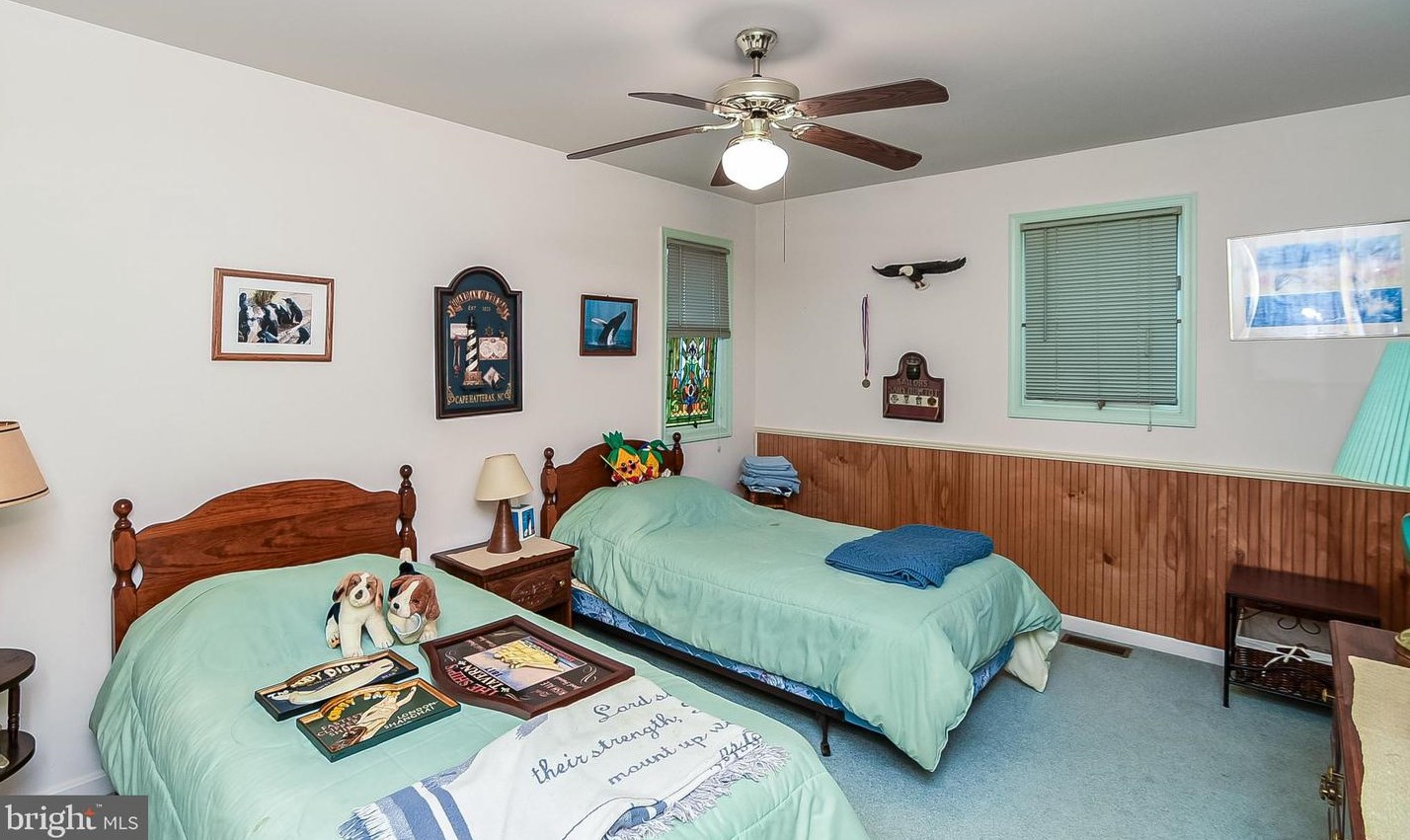 1425 Independence Dr, Montross VA  22520-8616 exterior