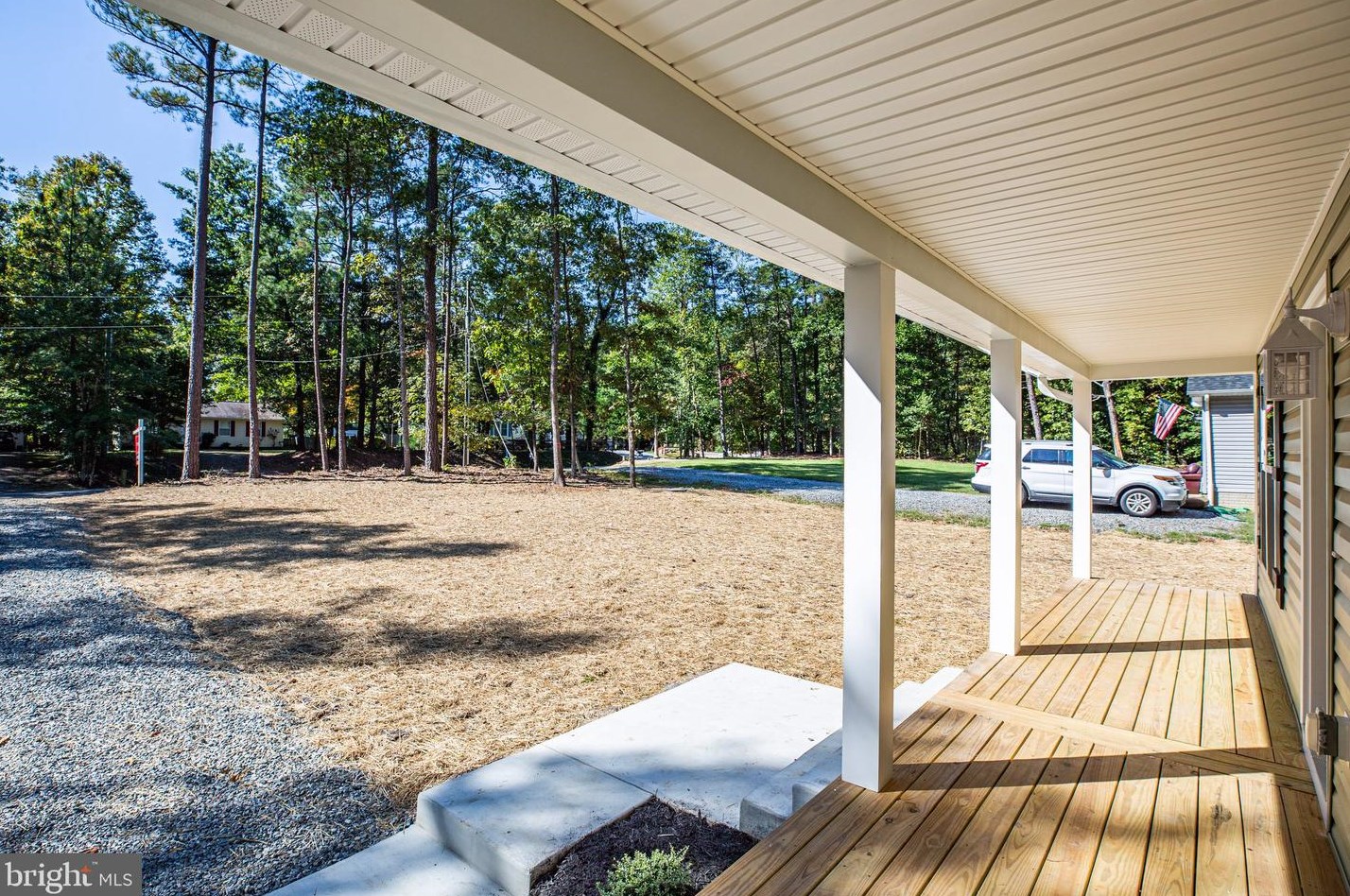 32 Cir Ln, Colonial Bch VA  22443-3100 exterior