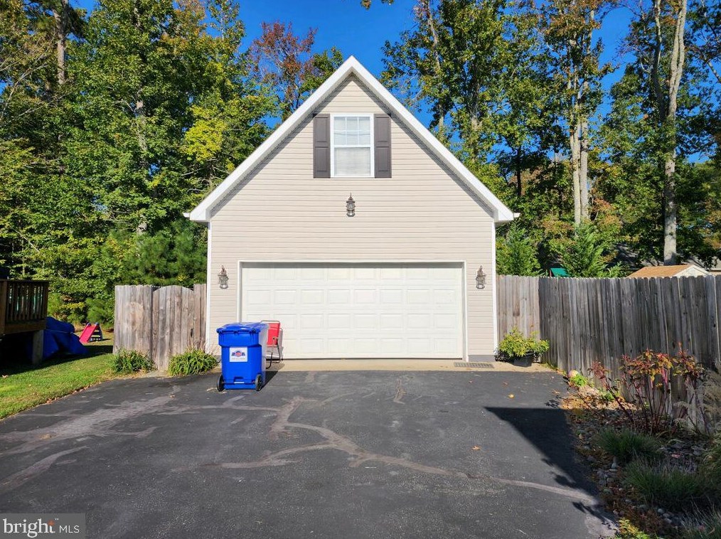 1475 Bowie Rd, Colonial Bch VA  22443-7008 exterior