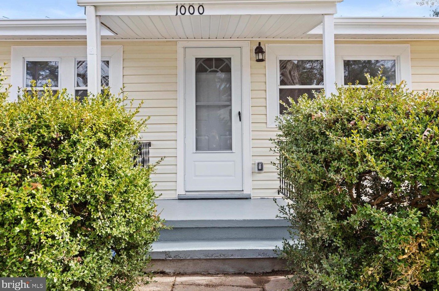 1000 Shr Dr, Colonial Bch VA  22443-4348 exterior