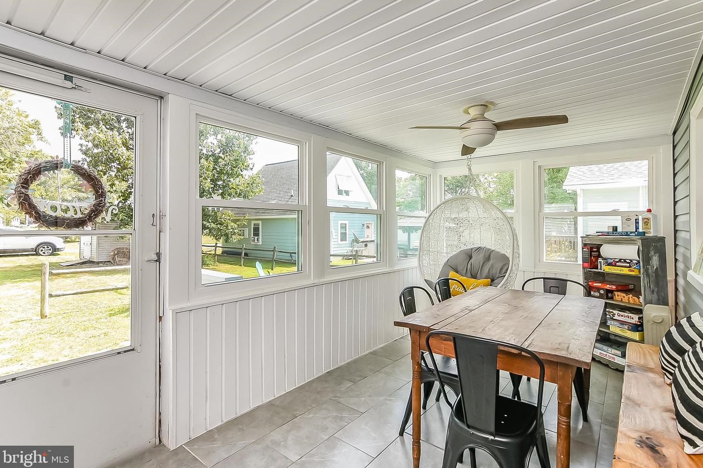 1324 Monroe Bay Ave, Colonial Bch VA  22443-2922 exterior
