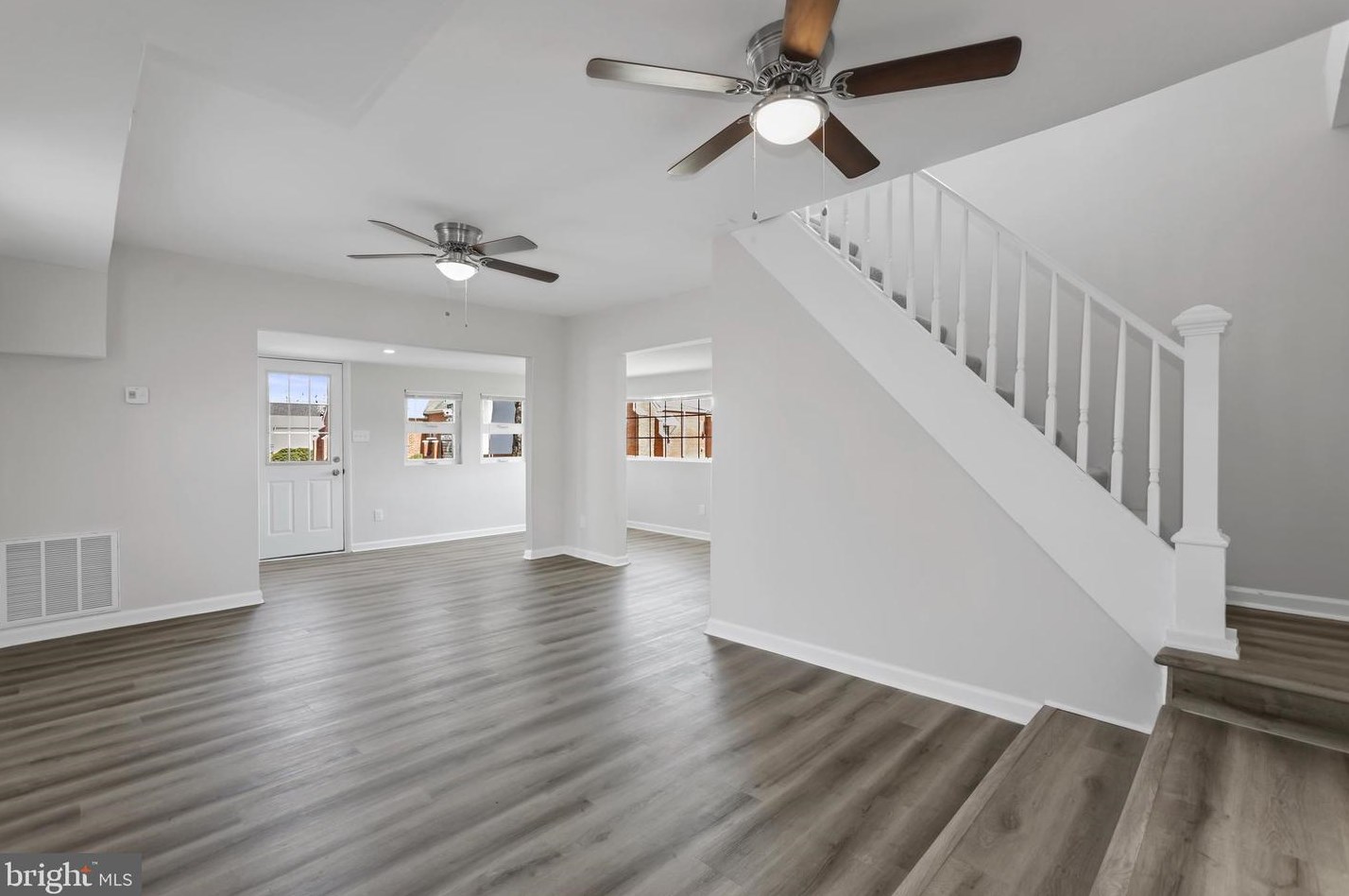 116 Boundary St, Colonial Bch VA  22443-2408 exterior