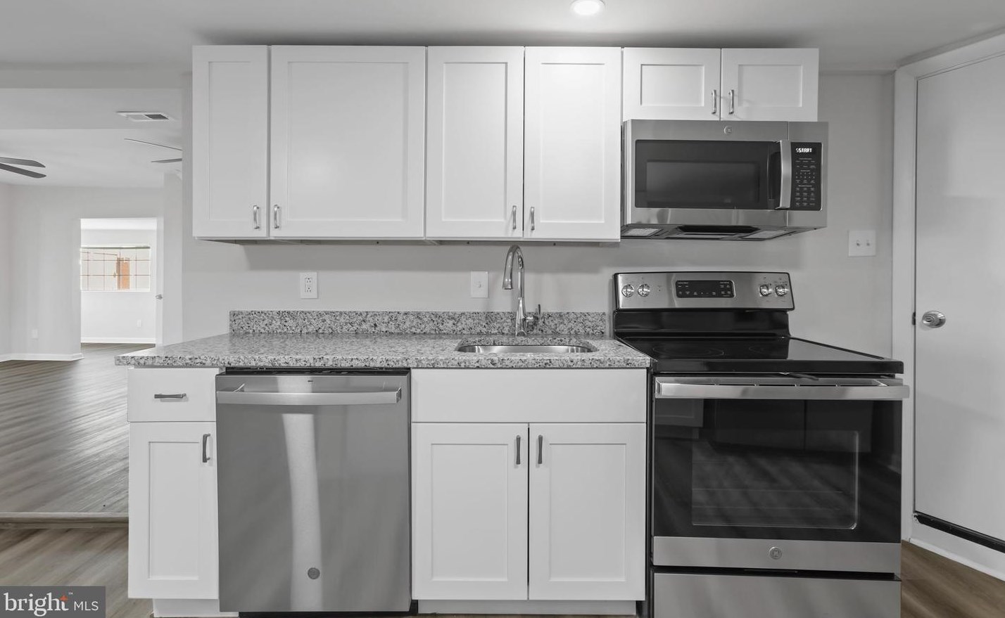 116 Boundary St, Colonial Bch VA  22443-2408 exterior