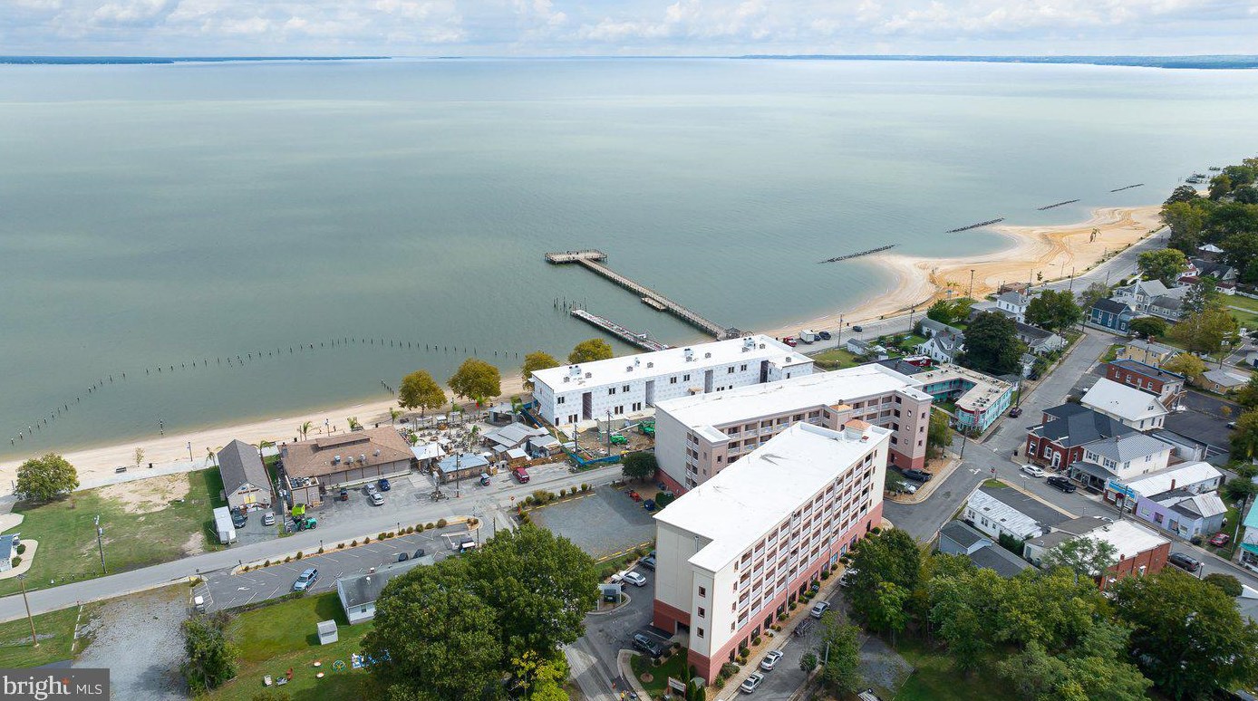103 Irving Ave, Colonial Bch VA  22443-2442 exterior