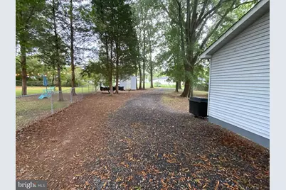 236 Cedar Avenue, Colonial Beach, VA 22443 - Photo 25